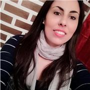 Insegnante privata laureata in lingue e letterature straniere impartisce lezioni di lingua inglese, italiano e altre materie umanistiche